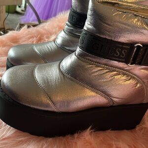 New Guess Boots Jilona Pewter Quilted Buckle Booties Y2k size 7 and 7.5